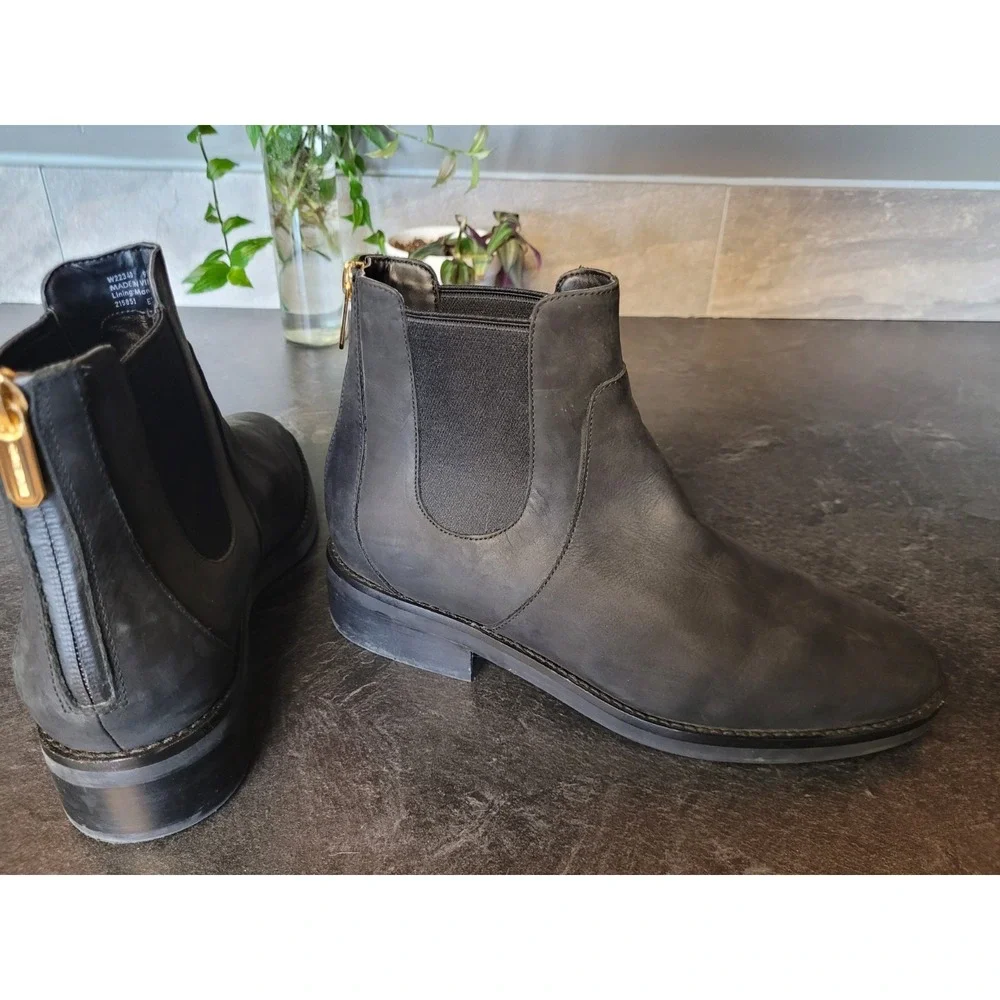 Cole Haan Women's 9 Waterproof Chelsea Boots Black Leather Grand.OS W22340